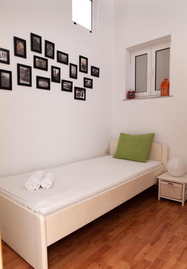 Apartment Iris دوبروفينك المظهر الخارجي الصورة